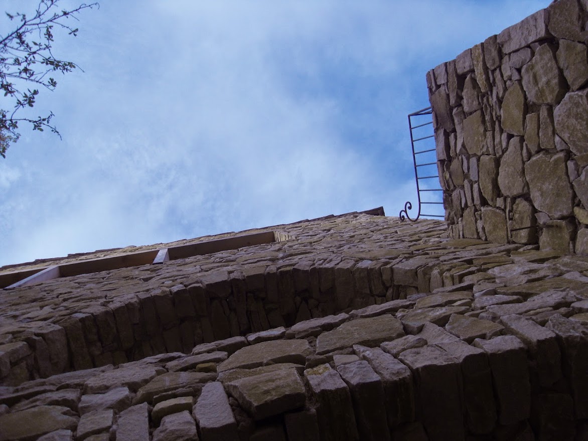 complexe mur brique-paille-pierre